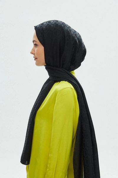 Touch Qubbe Pattern Jacquard Black Shawl