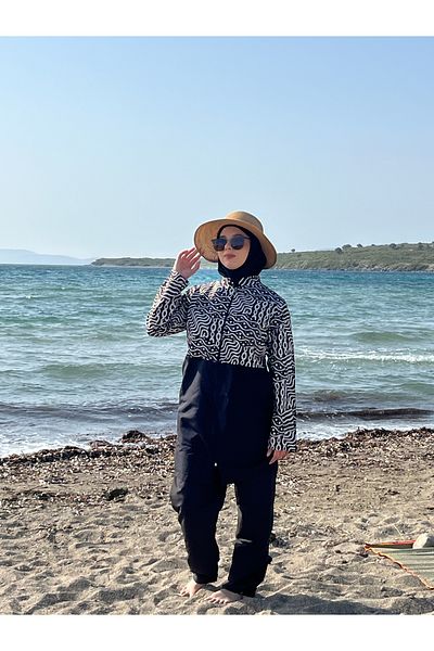 medipek Water Repellent Parachute Hijab Swimsuit with Pants