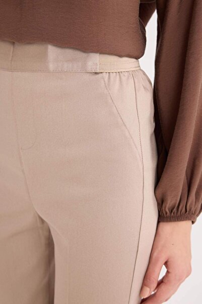 DeFacto Sigaret Saten Pantolon Lacivert Normal Bel Basic Düz Beli Lastikli Düz Paça J8743AZ23WN