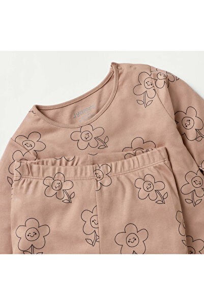 Juniors Floral Print T-shirt and Pyjama Set