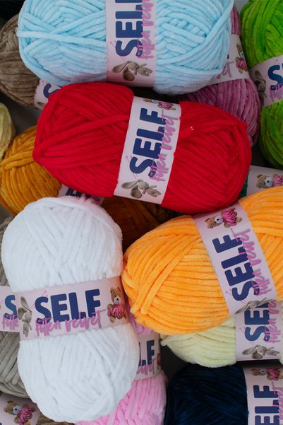 Self 5 Pack Black Velvet Yarn Kitten Velvet, Amigurumi, Toy, Blanket Hand Knitting Yarn