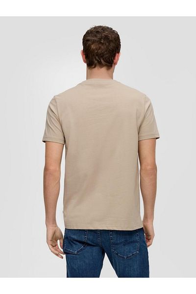 QS by s.Oliver Men's T-shirt With Scoop Neck And Regular Fit,