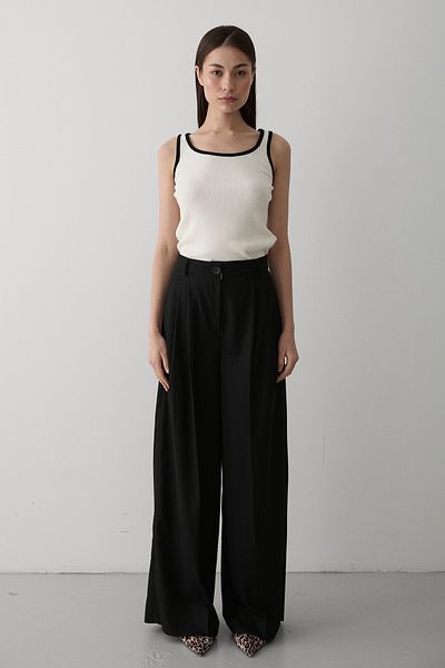 Laluvia Black Pleated Wide Leg Trousers - 3602