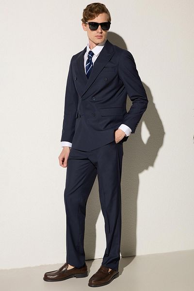 Tudors Men's Slim Fit Navy Blue Flexible Lycra Fabric Pointed Collar Double Breasted Suit with Flap Pockets