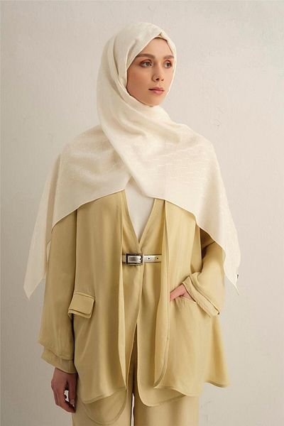 Armine Pamora Shawl 3 58