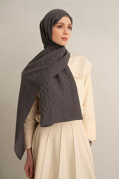 Armine Pamora Shawl 3 19