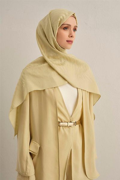 Armine Pamora Shawl 1 51