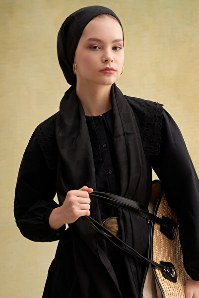 carell Şal de mătase italiană jacquard cu model de text Semra İlhan Carell