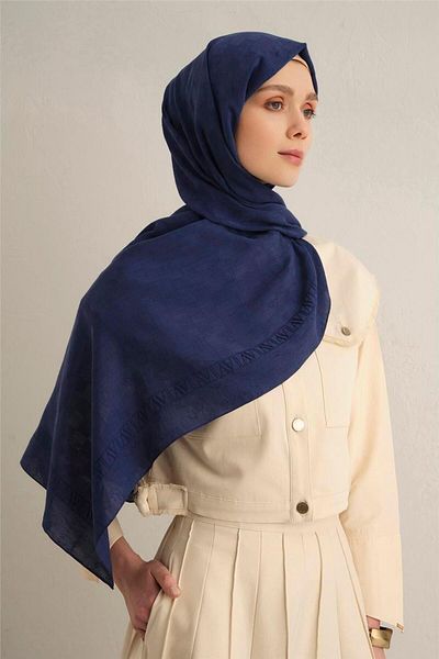 Armine Pamora Shawl 2 02