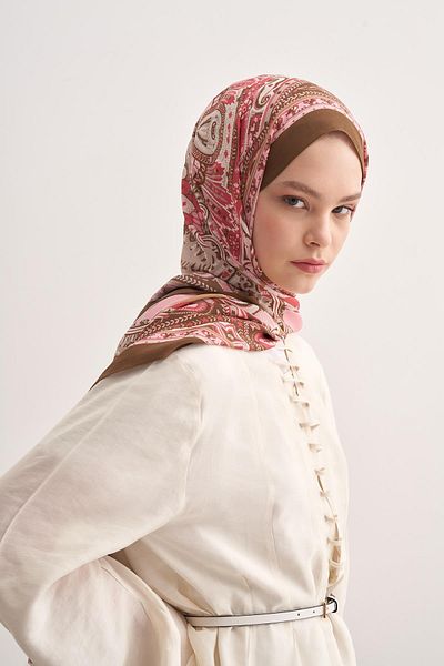 carell Vine Walnut Vela Flush Shawl