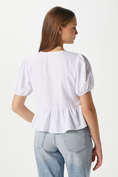 Ritnice Women's Amaya Lace-Up White Woven Shirt