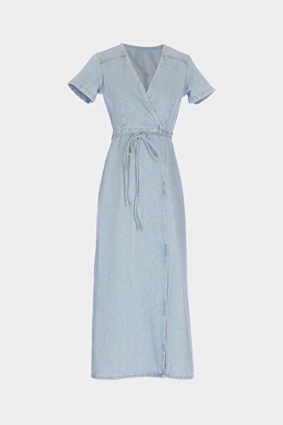 CROSS JEANS Açık Mavi Kruvaze Biyeli Kapamalı Maxi Boy Slim Fit Jean Elbise C 4676-069