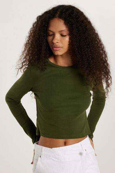 Tudors Жіноча блуза зеленого кольору з вузьким кроєм, довгими рукавами та коміром-стійкою