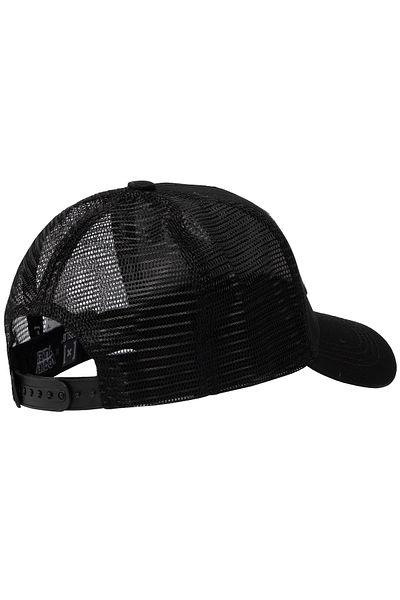 Capslab Freegun Looney Tunes Trucker Cap, Men's Cap