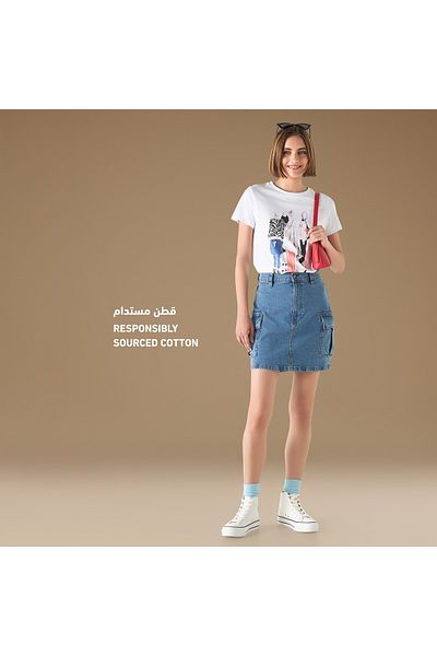 FAV Graphic Print Crew Neck T-shirt with Short Sleeves