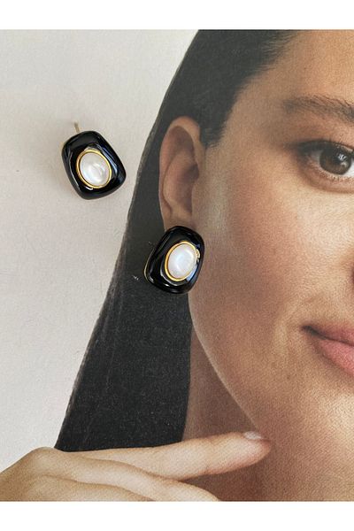 Pinery Jewels Pair of Minimal Stone Steel Tarnish Steel Plated Earrings
