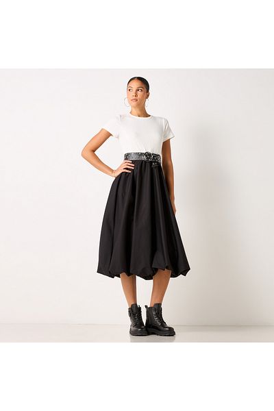 FAV Colourblock A-line dress with Round Neck