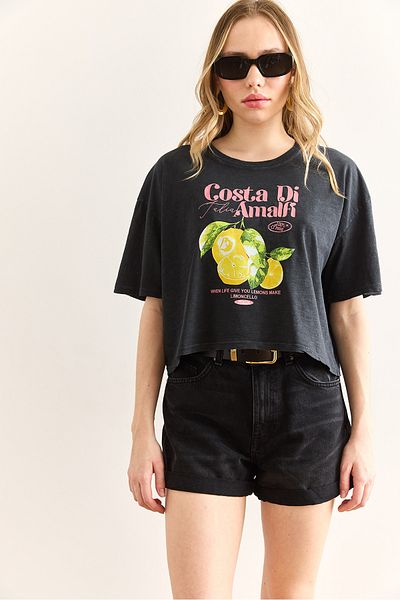 Olalook Women's Black Amalfi Printed Washed Crop T-Shirt Tsh-19000914