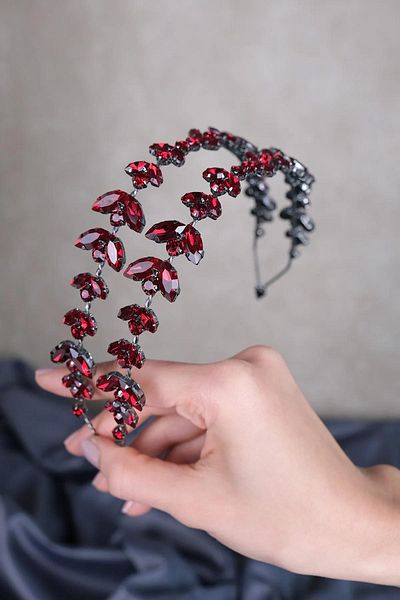 Hayalperest boncuk Burgundy Alpha Shuttle Glass Crystal Stone Bridal Henna Crown