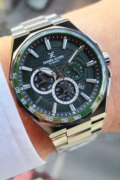 Daniel Klein Daniel Klein Exclusive Dual Time Featured Sports Stylish Men's Wristwatch