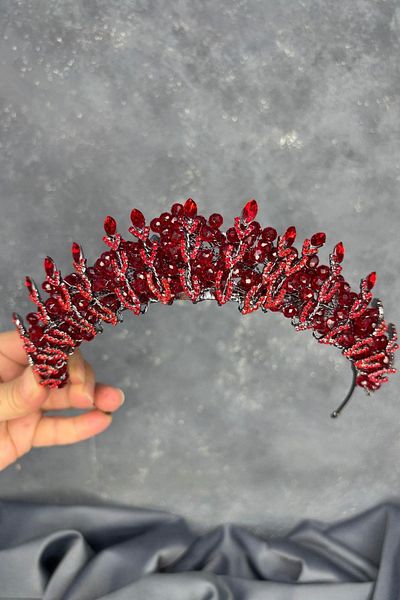 Hayalperest boncuk Red crystal bead embroidered boucle bridal tiara