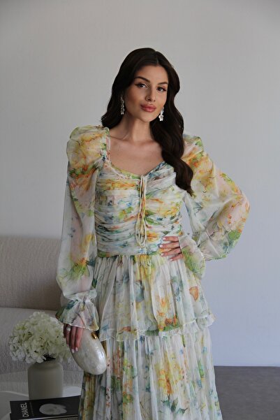 Julidress Şifon Kalp Yaka Göğüs Bağlama Detaylı Özel Üretim Maxi Uzun Kat Kat Premium Tasarım Elbise