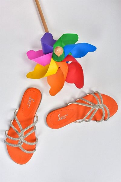 Fox Shoes Oranžové třpytivé lesklé dámské ploché pantofle M272007514