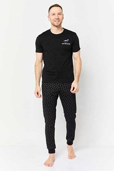 CELIO طقم بيجامة رجالي من قطعتين مطبوع بالكامل، متعدد الألوان