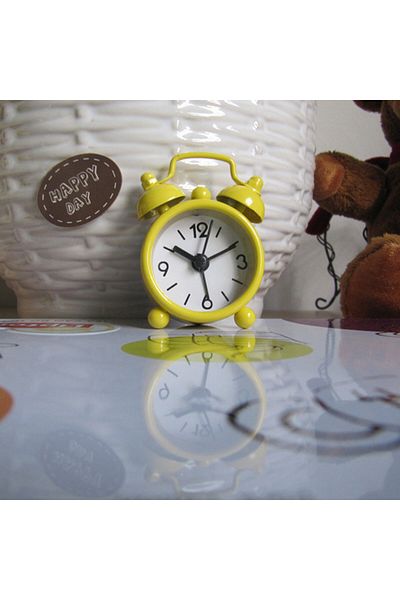 Choice Yellow Creative Cute Mini Metal Small Alarm Clock Electronic Home Children's Room Decoration Small A