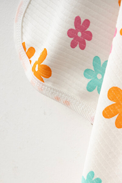 yukobaby bebeğiniz için en doğalı Floral White Natural Cotton 80X90 cm Single Layer Baby Blanket