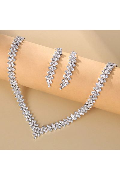 Choice SILVER PLATED Charming Crystal Bridal Jewelry Set for Wedding V Shape Choker Necklace Earrings Sets