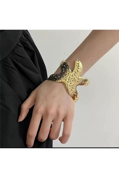 Pelin Aksesuar Deniz Yıldızı Figürlü Gold Kelepçe Bileklik