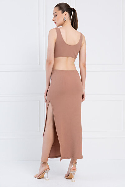 Kikiriki Caramel Belly Low-Cut Camisole Dress