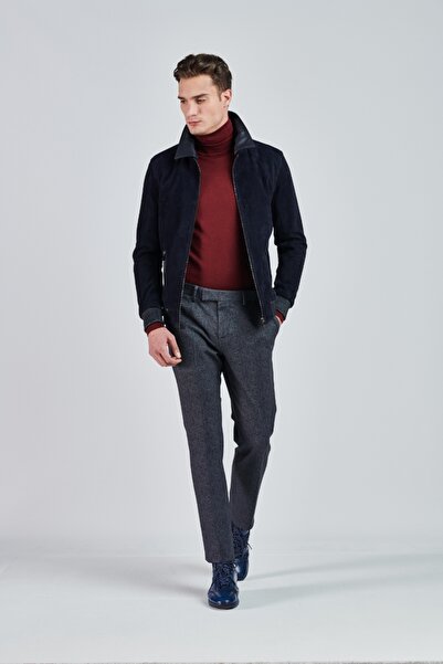 Giovane Gentile Deri Mont Kaban