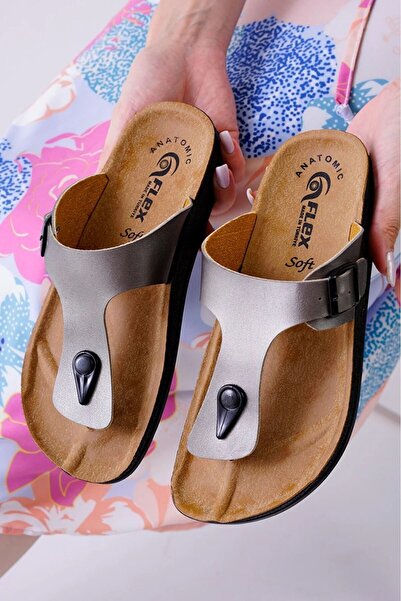 Slipcat 2 Pack Unisex Non-Slip Street Beach Summer Casual Slippers