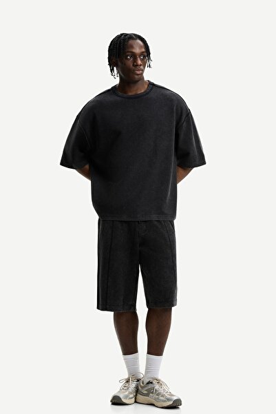 Bershka تي شيرت كبير الحجم بأكمام قصيرة