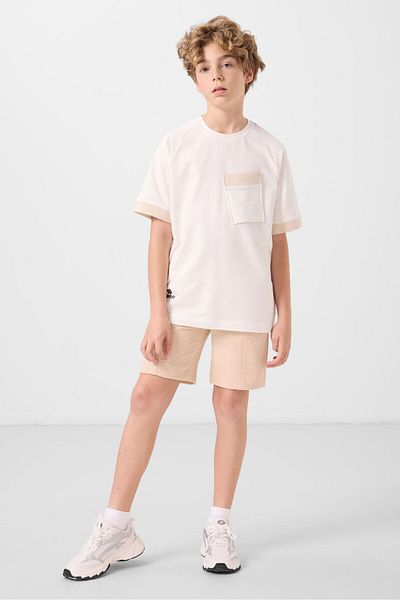 TOMMY LIFE Ecru Cotton Soft Textured Oversize Pocket Detailed Boy's T-Shirt - 11295