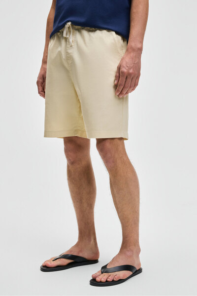 GRIMELANGE LASPER Erkek Likralı Yanları Cepli Beli Lastikli Relaxed Fit Vanilya Şort