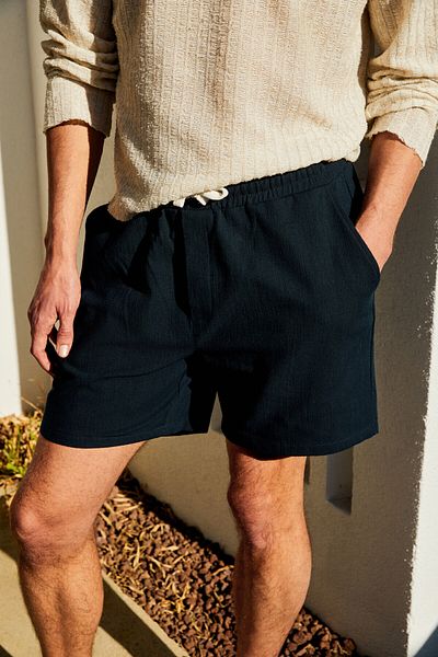 GRIMELANGE Leyton Men's Relaxed Fit Double Pocket Elastic Waist Linen Blended Woven Navy Blue Shorts & Bermuda