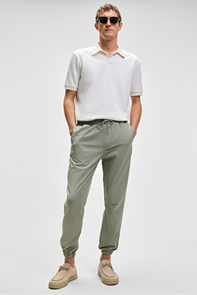 GRIMELANGE Jakob Men's Woven Washed 4-Pocket Thick Textured Light Khaki Trousers with Elastic Legs