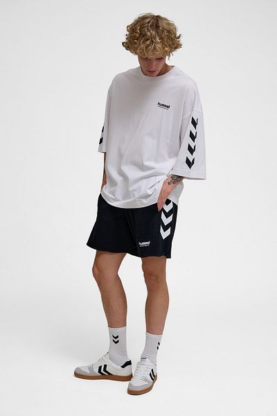 hummel Oversize Willy Short Sleeve T-Shirt