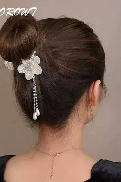 Modex Gold Color Flower Figured Stone Pearl Bun Buckle