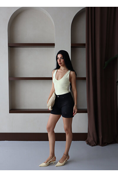 Butik Γυναικείο τζιν σορτς με διπλό τσαλακωμένο πόδι