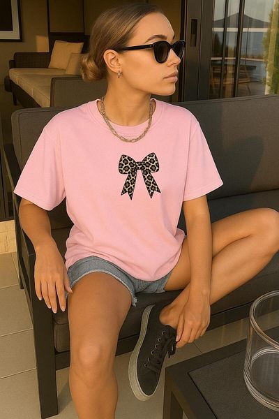 BENROMA 1 προϊόν για αγορές 6 και άνω Δώρο Leopard Pattern Ribbon Printed Oversize T-shirt