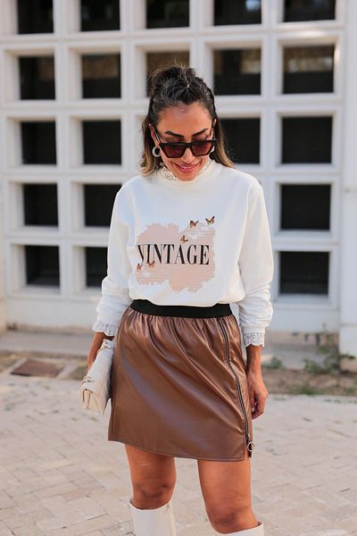 BEBE PLUS 25460 Sweat with Lace and Print Detail