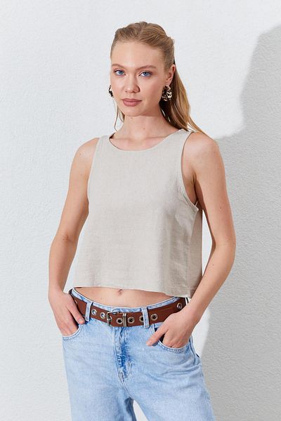 TENA Women's Natural Crew Neck Sleeveless Back Half Zip Linen Blouse