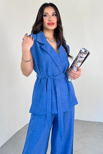 Cappmoda TKM-13290 Μπλε λινό γιακά με ζώνη γιλέκο φαρδύ παντελόνι Σετ δύο τεμαχίων