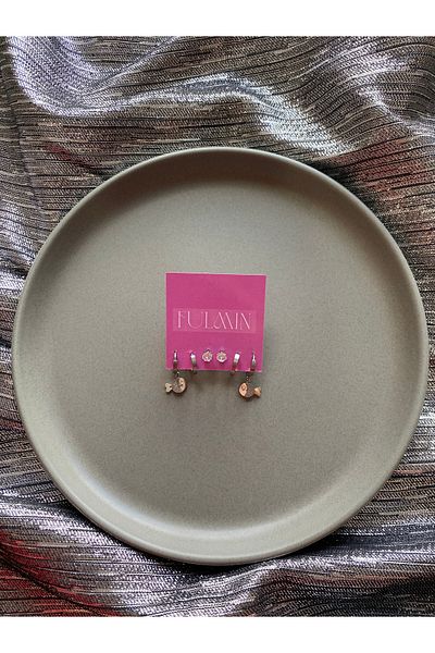 Fulmin Fish Earrings with Multiple Diamonds