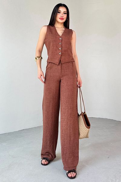 Cappmoda TKM-13266 Ταν λινό ασημί γιλέκο με κουμπιά ψηλόμεσο παντελόνι Σετ δύο τεμαχίων