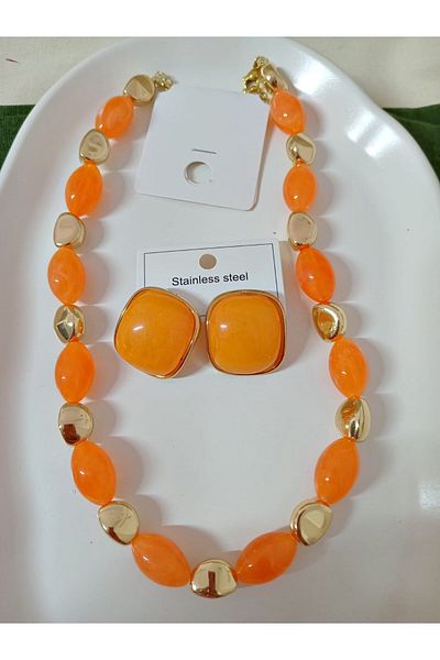 mos&more Orange Beaded Women's Necklace Earring Set